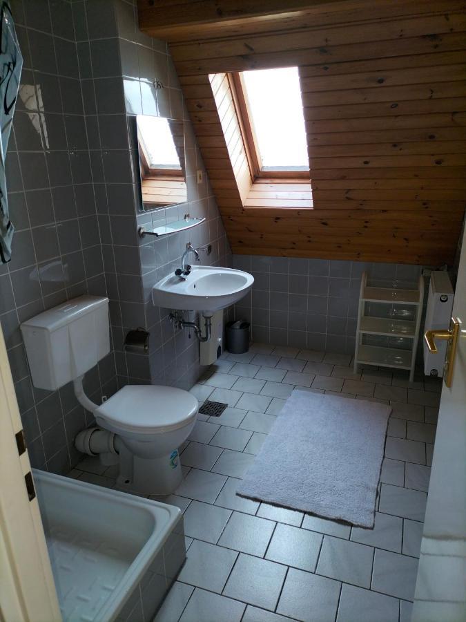 Apartmán Dom Nad Morzem U Ewy Chłopy Exteriér fotografie